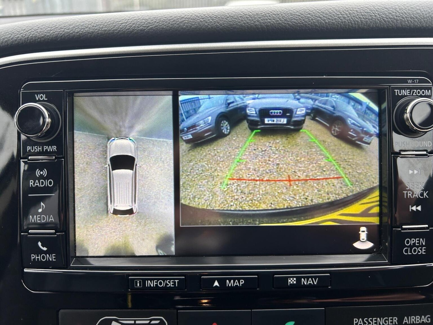 Used Mitsubishi Outlander 2017 for sale - 77807171: Photo 50