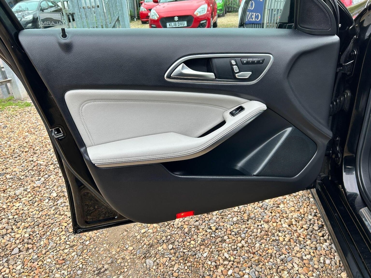 Used Mercedes-Benz A-Class 2015 for sale - 78134931: Photo 25