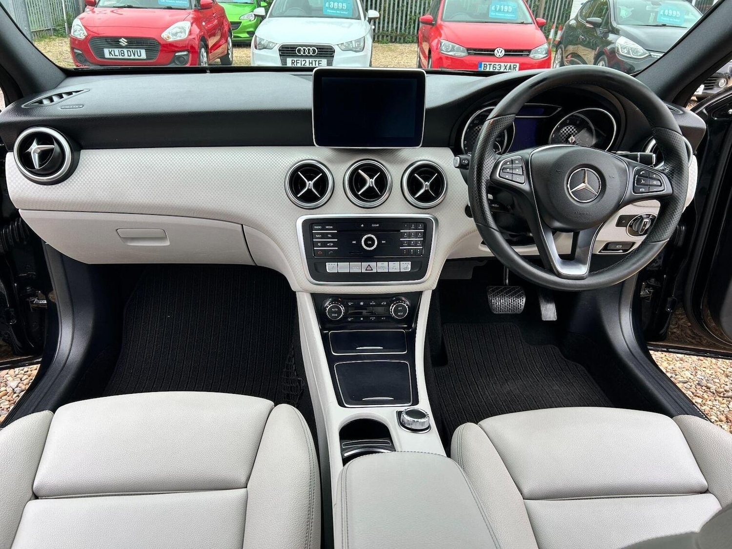 Used Mercedes-Benz A-Class 2015 for sale - 78134931: Photo 28