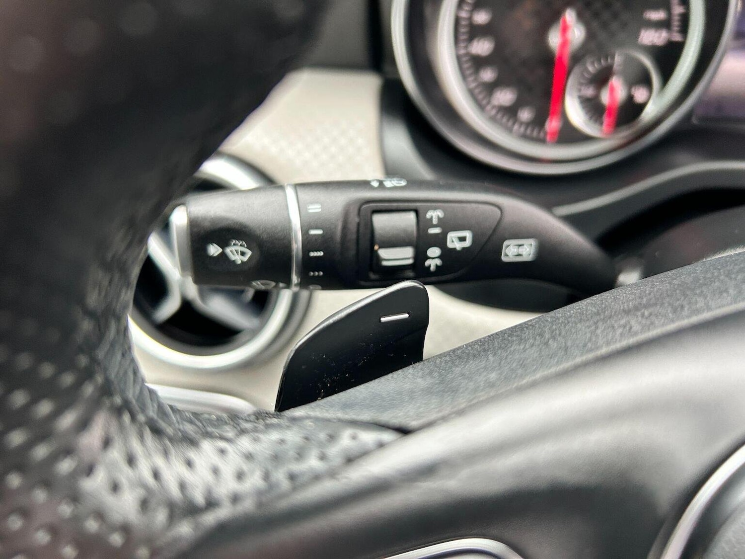 Used Mercedes-Benz A-Class 2015 for sale - 78134931: Photo 40