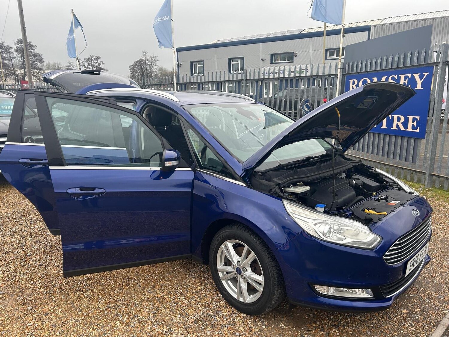 Used Ford Galaxy 2016 for sale - 77802356: Photo 13