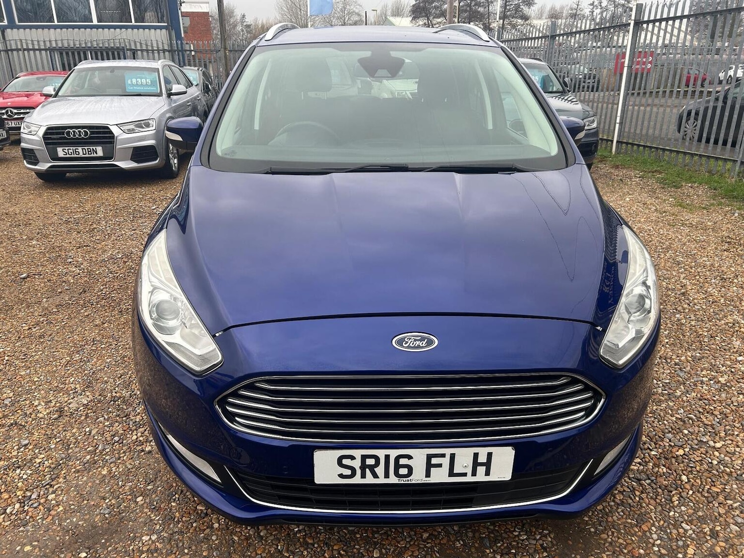 Used Ford Galaxy 2016 for sale - 77802356: Photo 2