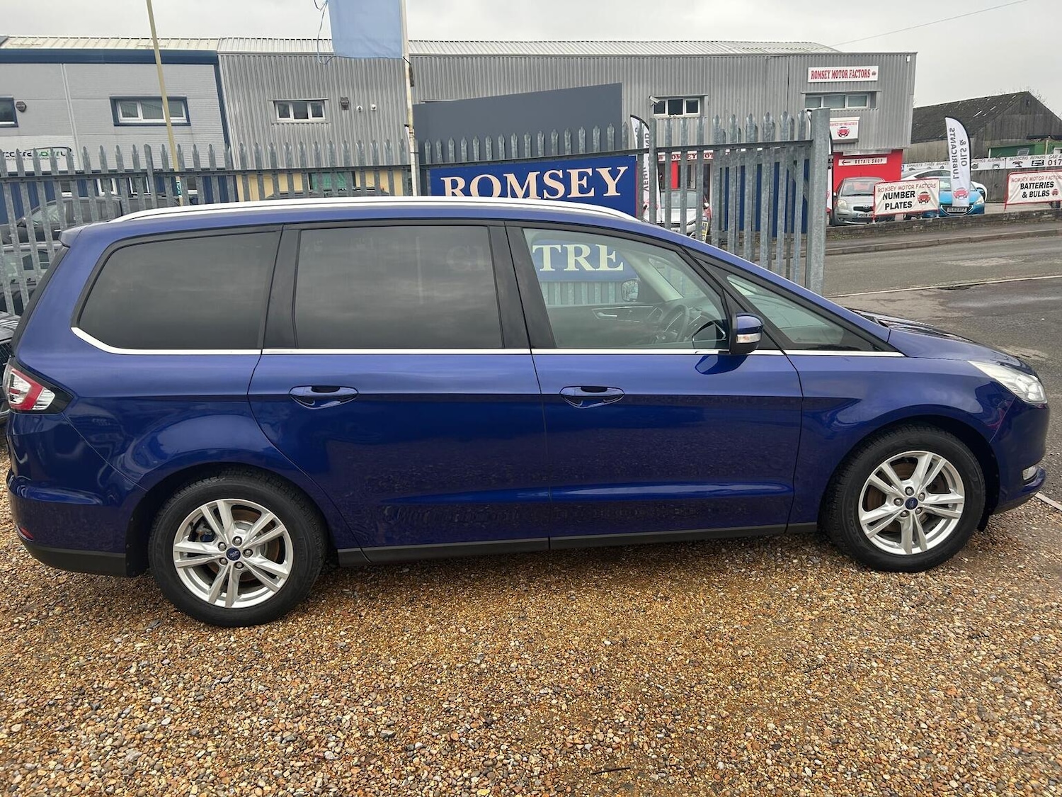 Used Ford Galaxy 2016 for sale - 77802356: Photo 8