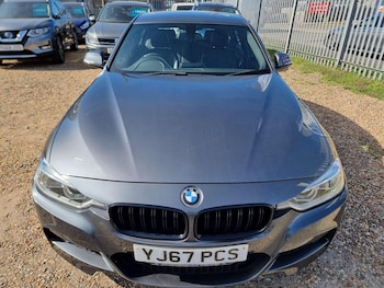 Used BMW 3 Series 2018 for sale - 77977048: Photo