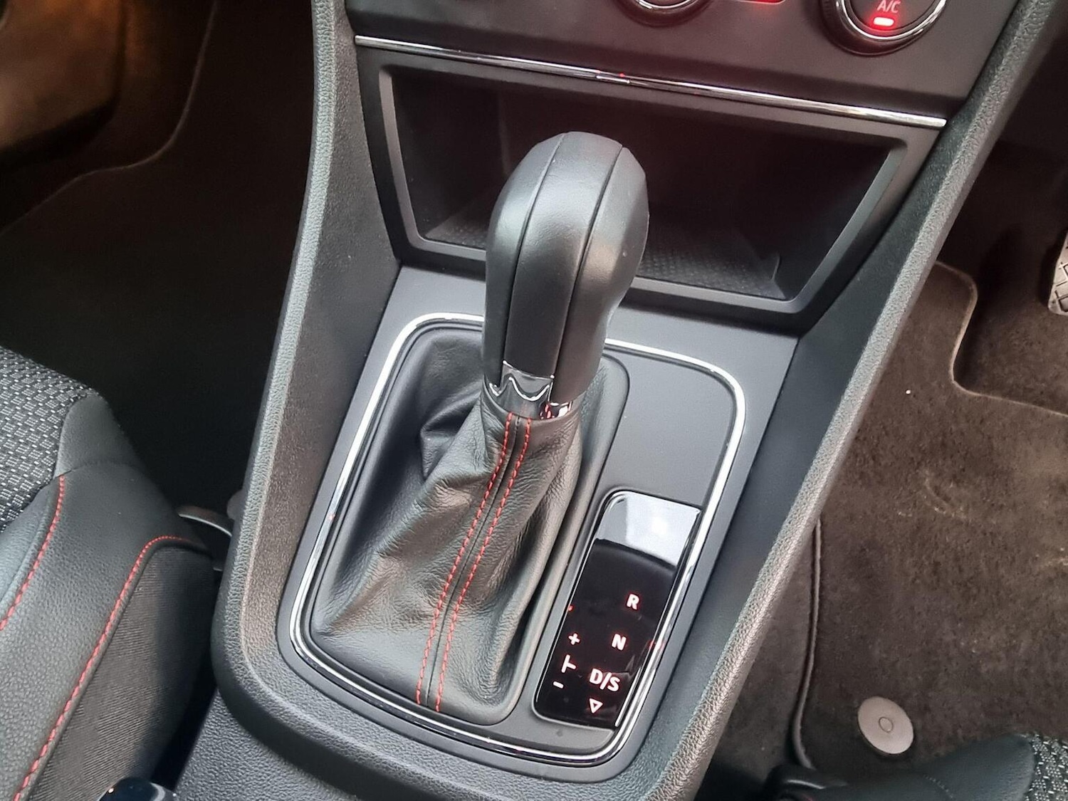 Used SEAT Leon 2014 for sale - 77937856: Photo 11