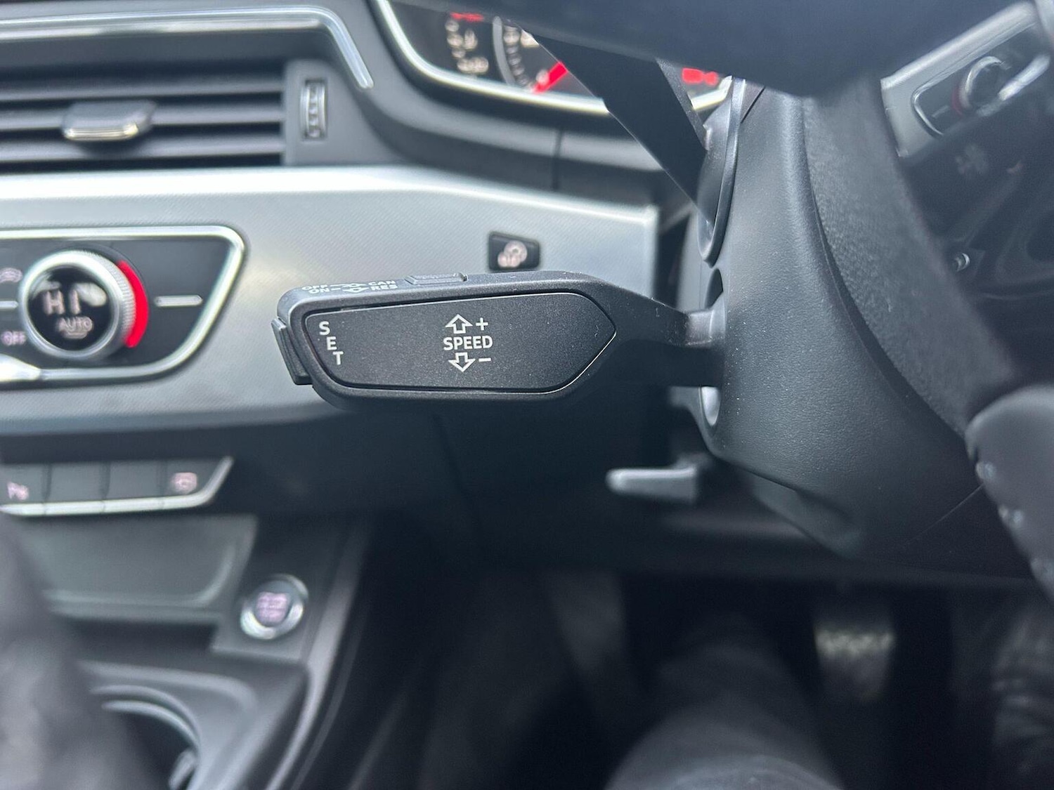 Used Audi A4 2017 for sale - 77802359: Photo 42