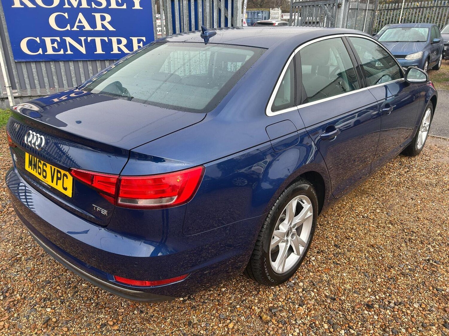 Used Audi A4 2017 for sale - 77802359: Photo 7