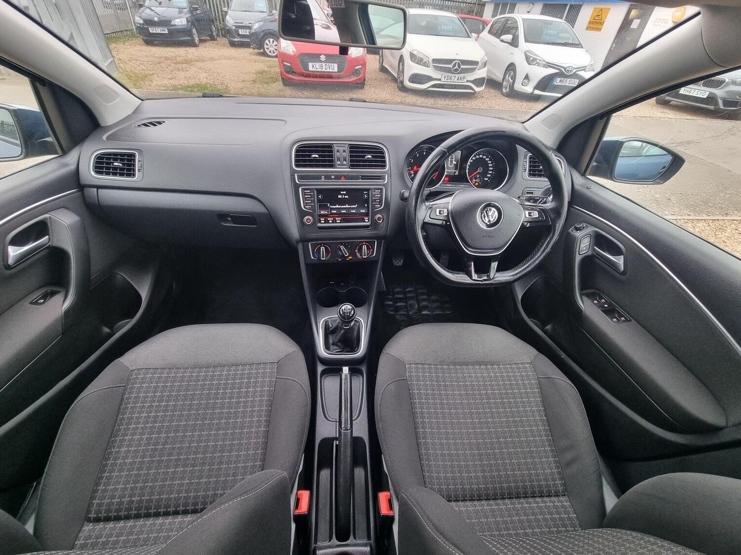 Used Volkswagen Polo 2016 for sale - 77977045: Photo 19