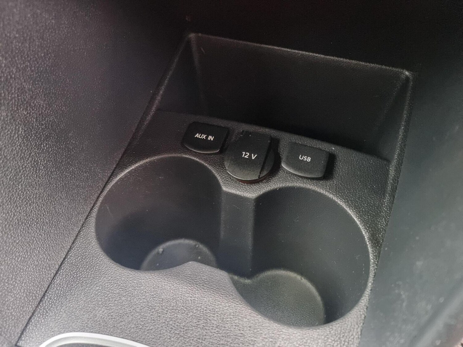 Used Volkswagen Polo 2016 for sale - 77977045: Photo 29