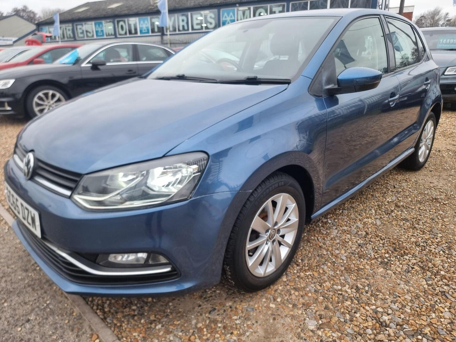 Used Volkswagen Polo 2016 for sale - 77977045: Photo 3