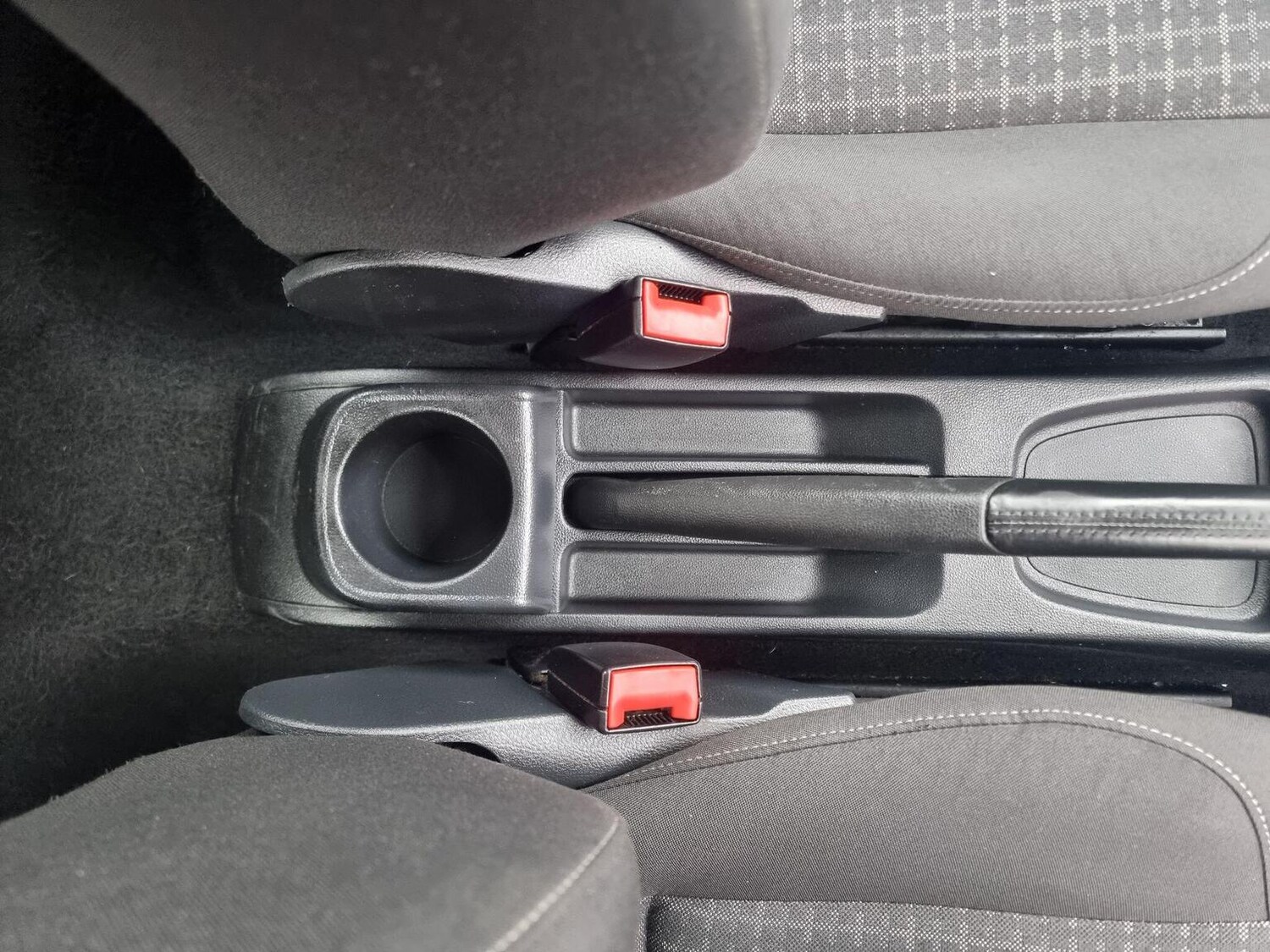 Used Volkswagen Polo 2016 for sale - 77977045: Photo 30