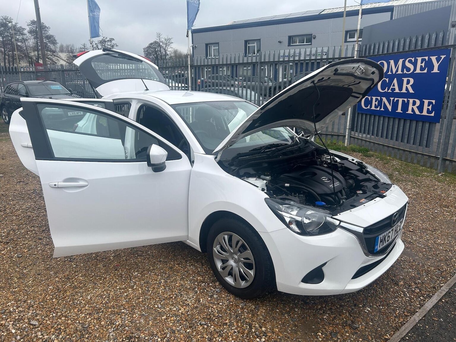 Used Mazda Mazda2 2018 for sale - 77802366: Photo 13