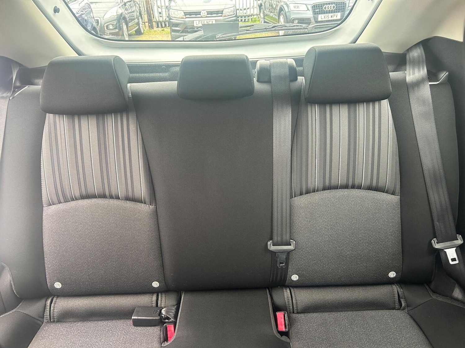 Used Mazda Mazda2 2018 for sale - 77802366: Photo 25