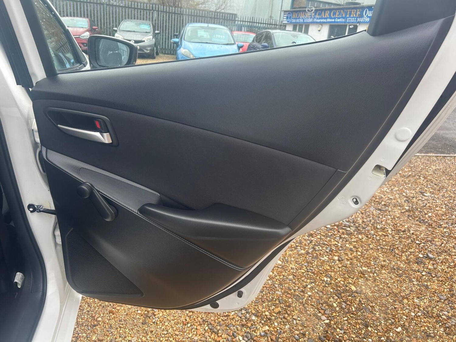 Used Mazda Mazda2 2018 for sale - 77802366: Photo 29