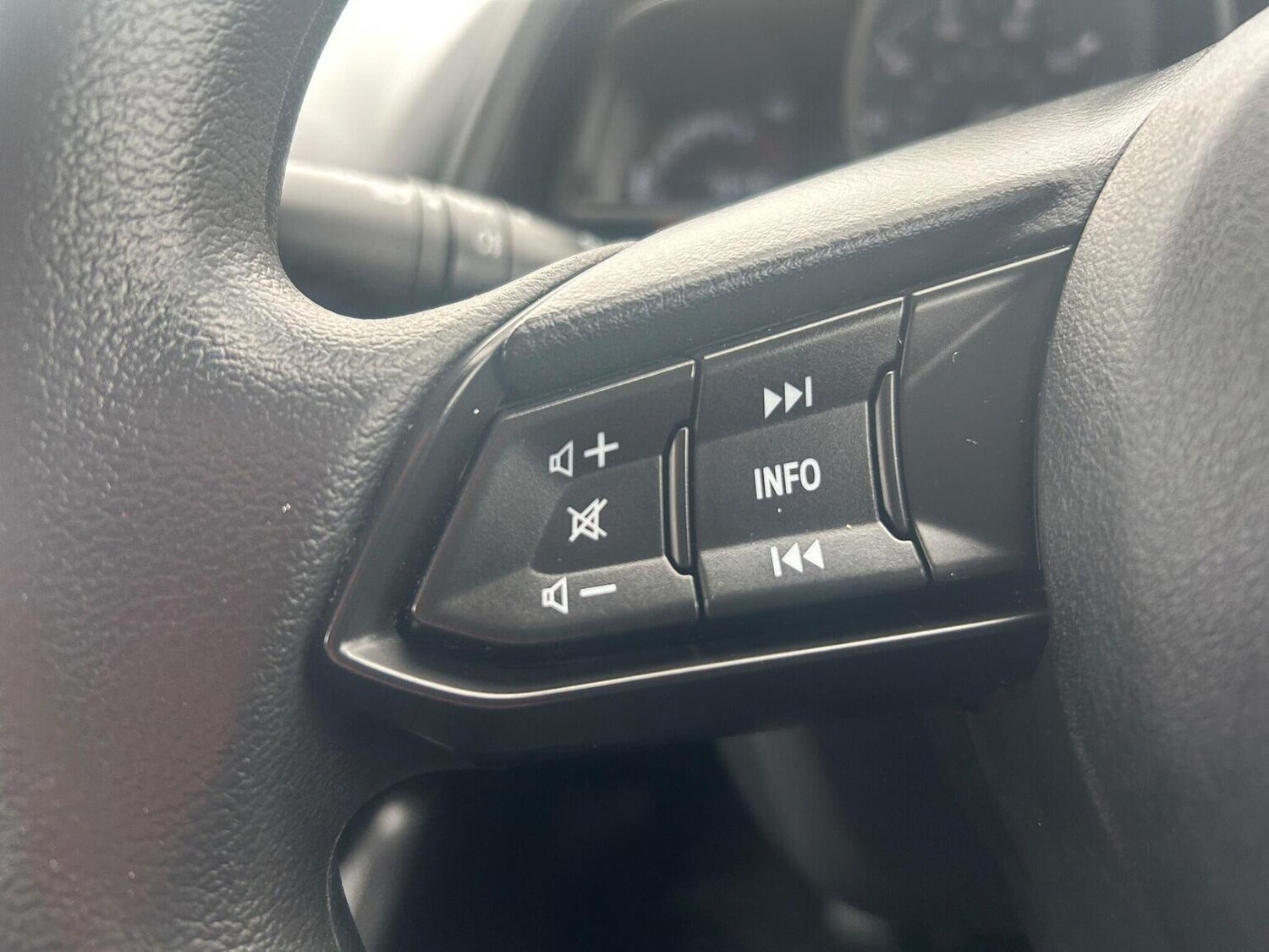 Used Mazda Mazda2 2018 for sale - 77802366: Photo 34