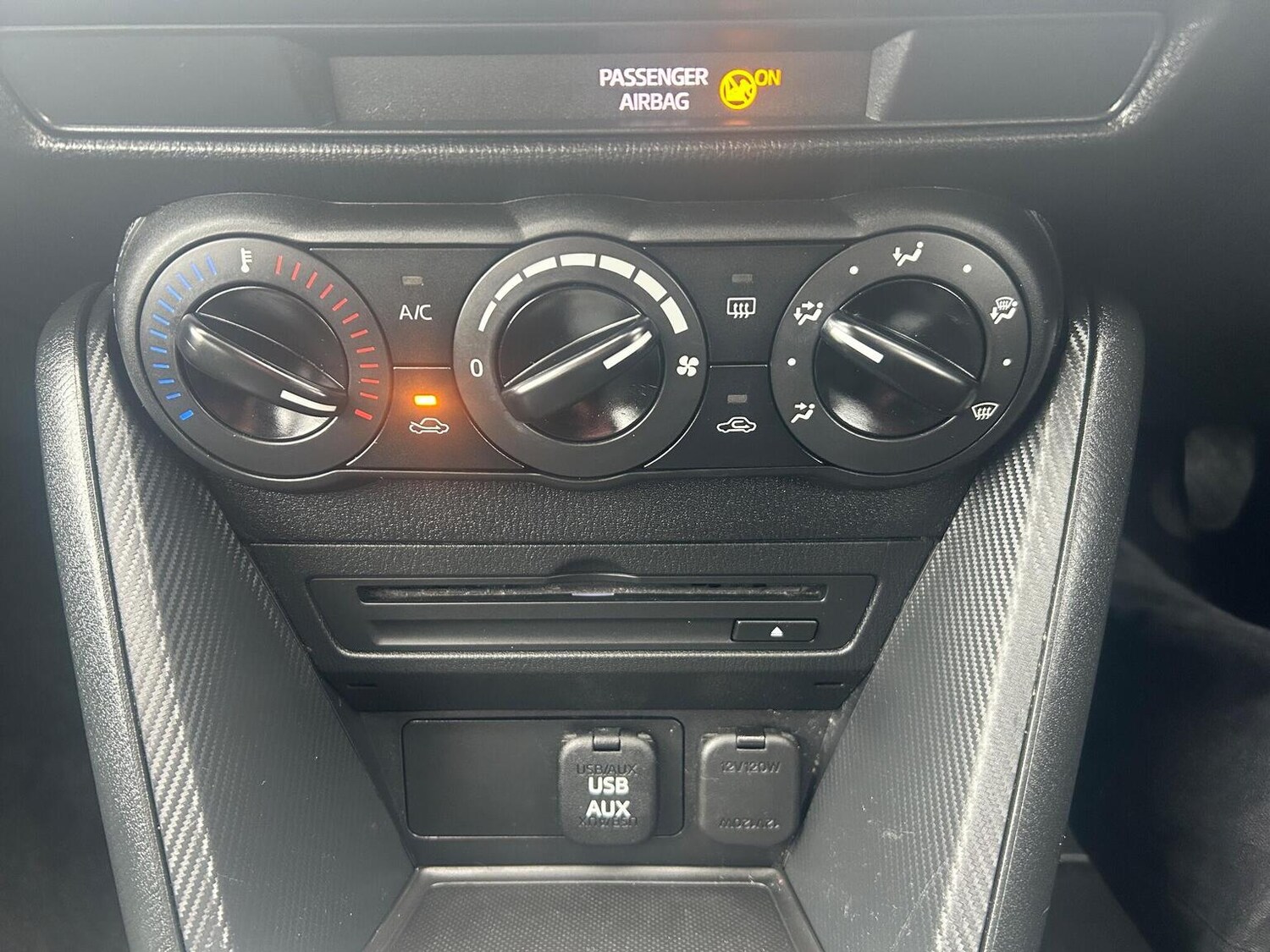 Used Mazda Mazda2 2018 for sale - 77802366: Photo 39