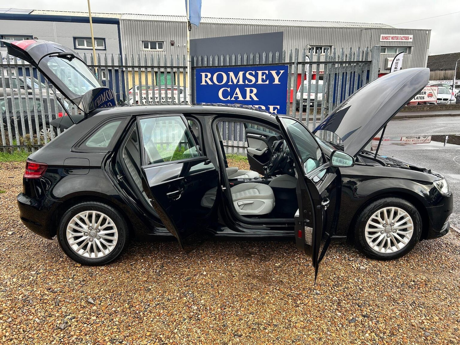 Used Audi A3 2015 for sale - 77802369: Photo 21