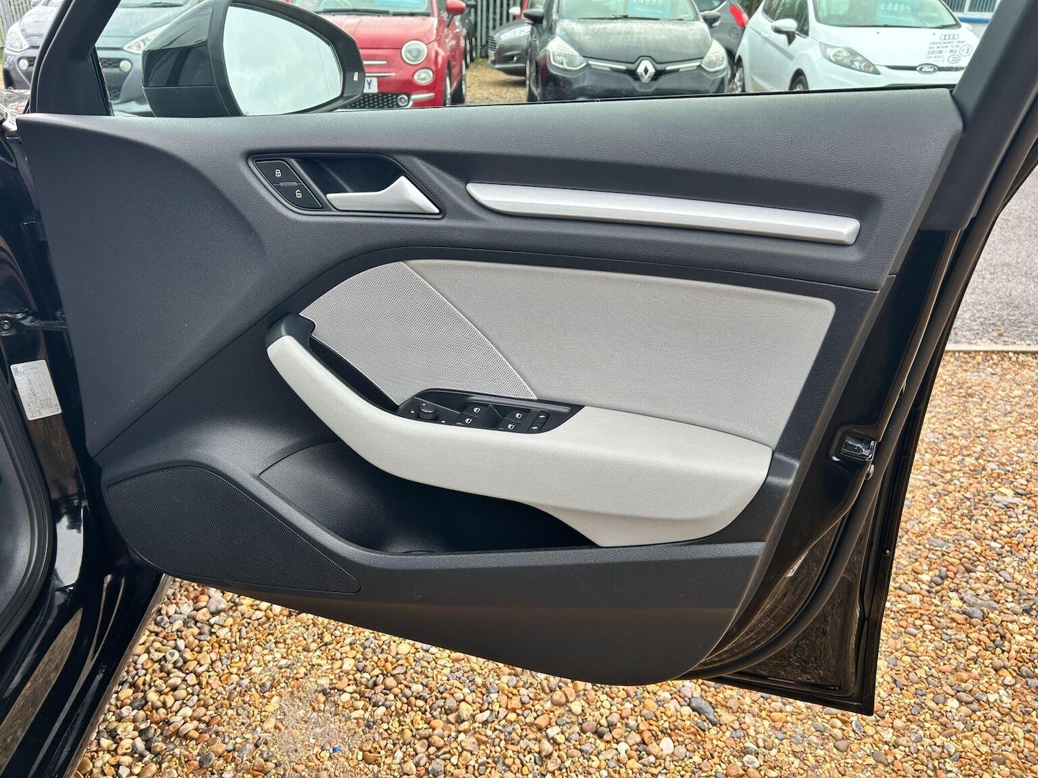 Used Audi A3 2015 for sale - 77802369: Photo 22