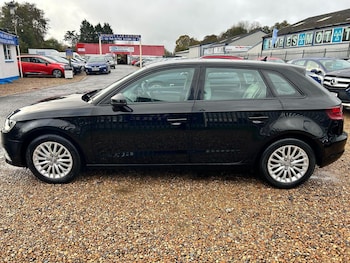 Used Audi A3 2015 for sale - 77802369: Photo