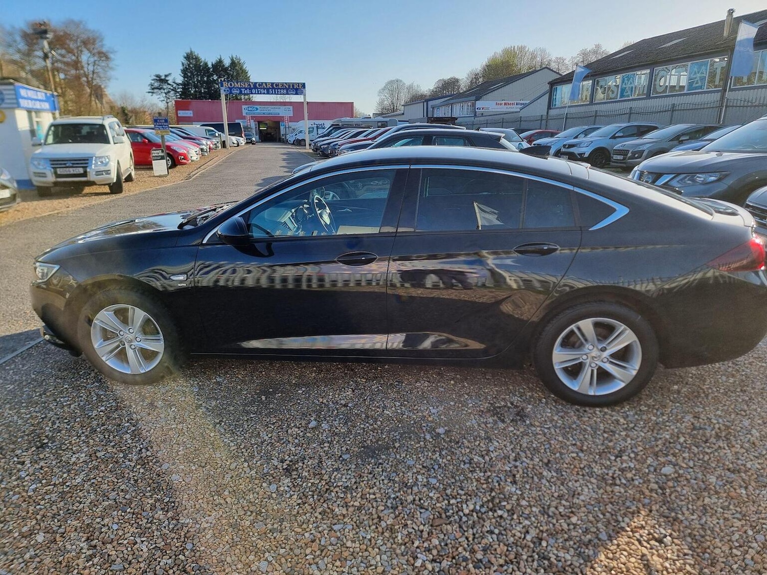 Used Vauxhall Insignia 2018 for sale - 77921407: Photo 5