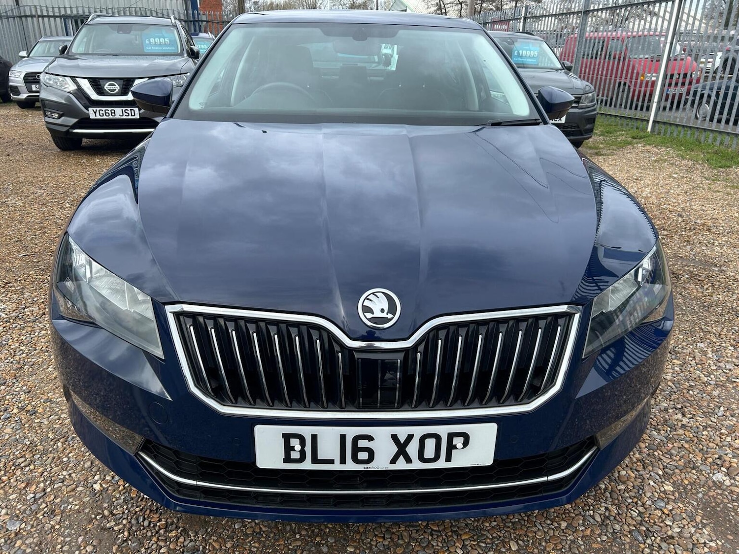 Used Skoda Superb 2016 for sale - 77906611: Photo 2