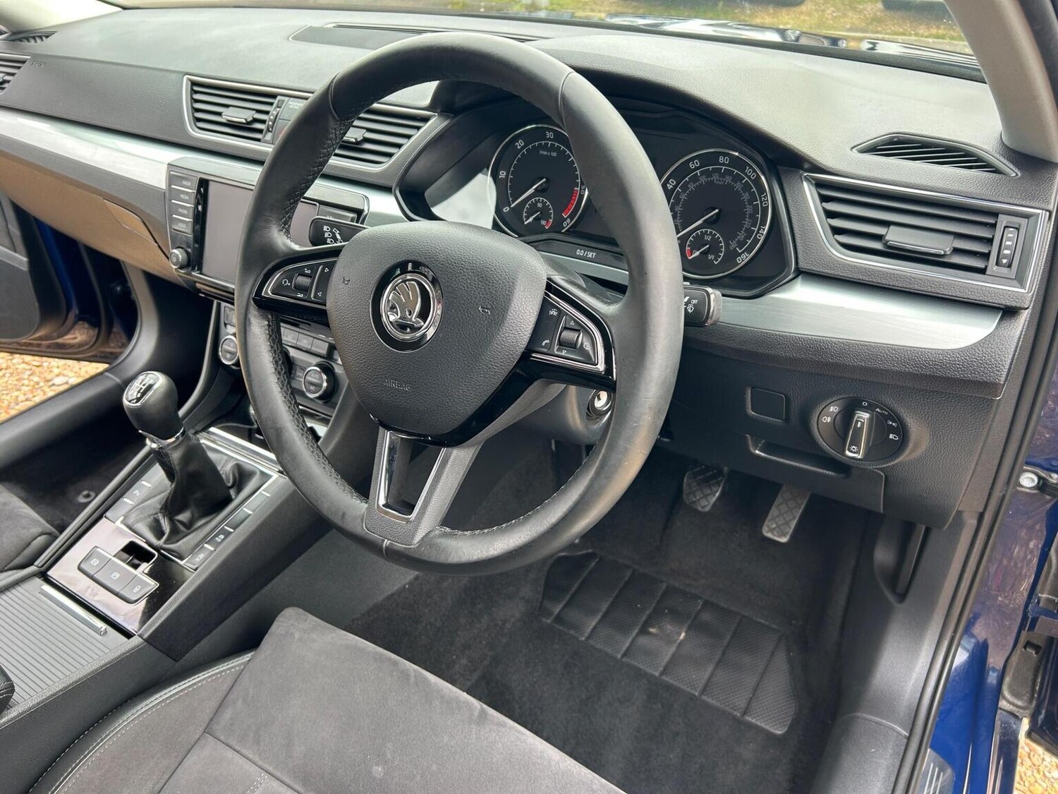 Used Skoda Superb 2016 for sale - 77906611: Photo 21