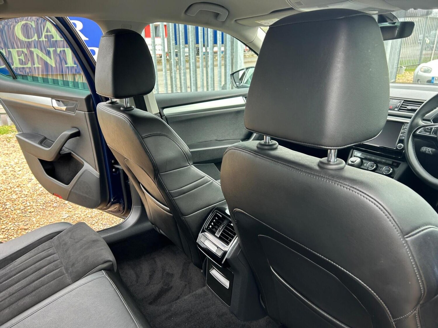 Used Skoda Superb 2016 for sale - 77906611: Photo 31