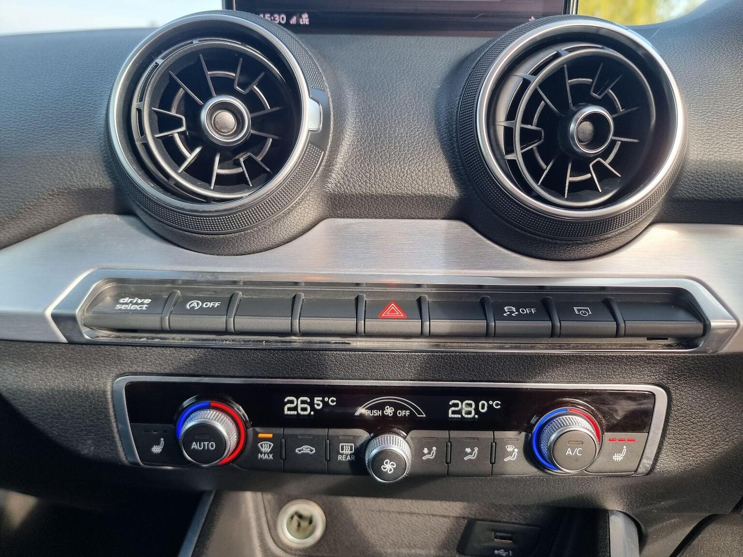 Used Audi Q2 2017 for sale - 77973751: Photo 40