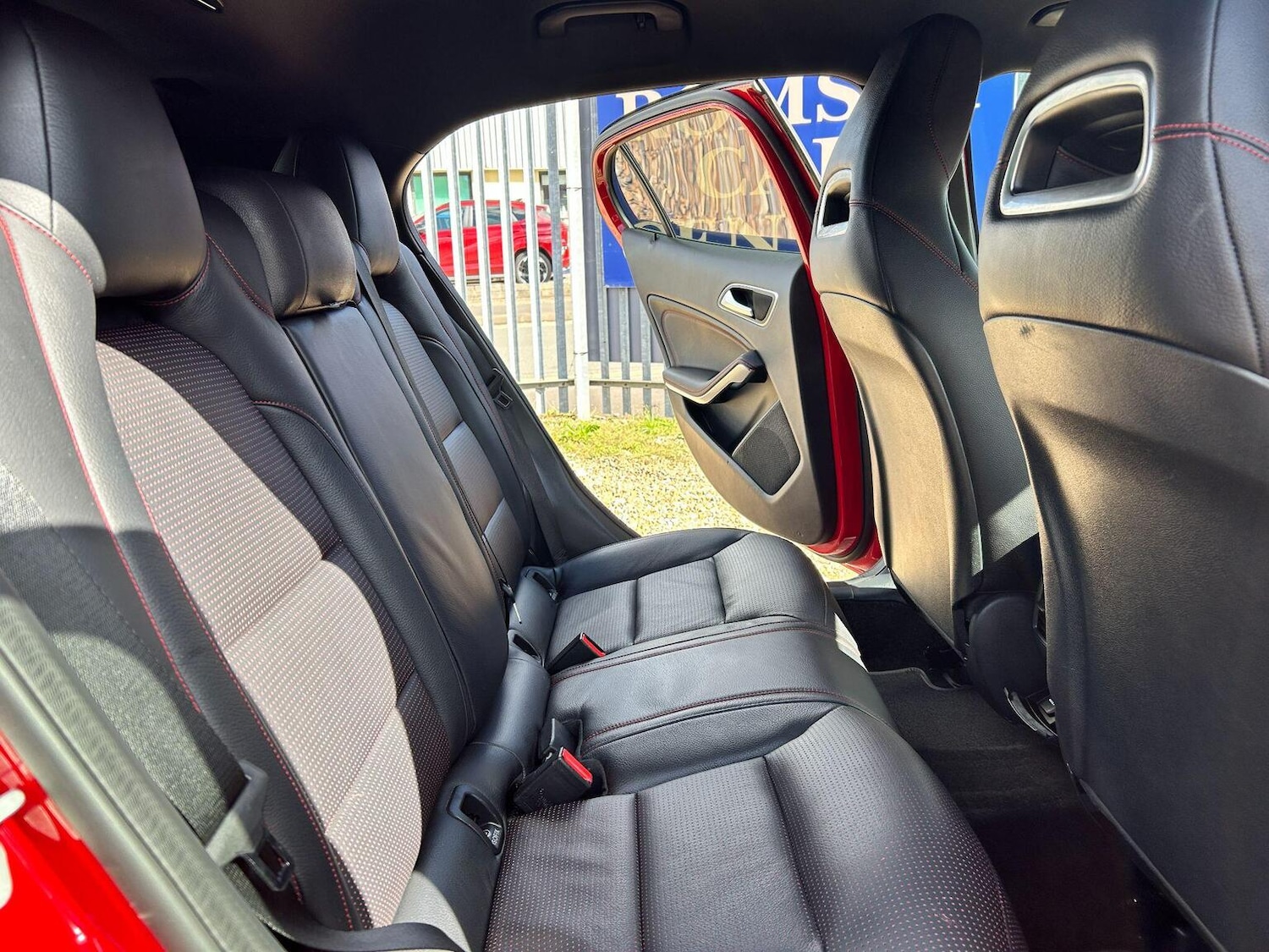 Used Mercedes-Benz GLA 2017 for sale - 77802376: Photo 31