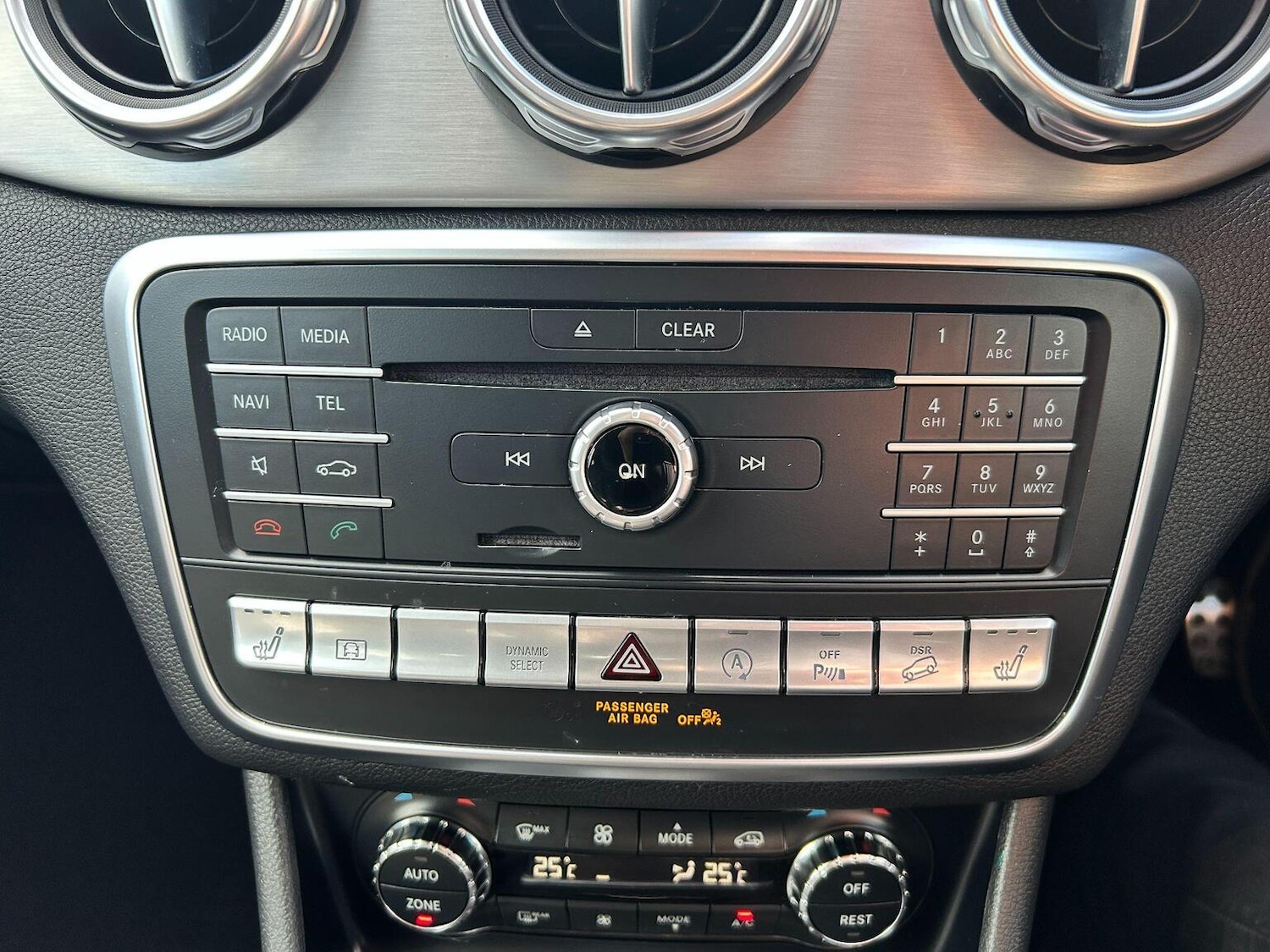 Used Mercedes-Benz GLA 2017 for sale - 77802376: Photo 38