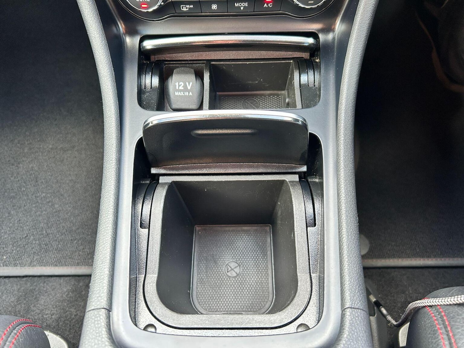 Used Mercedes-Benz GLA 2017 for sale - 77802376: Photo 40