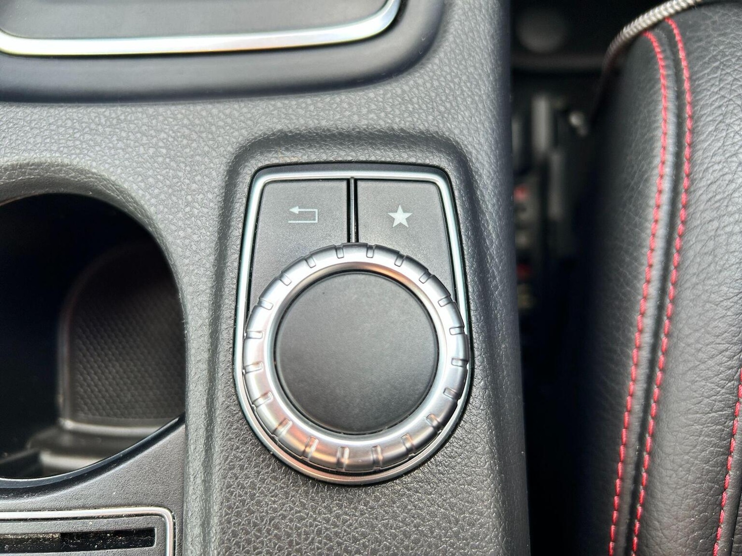 Used Mercedes-Benz GLA 2017 for sale - 77802376: Photo 42