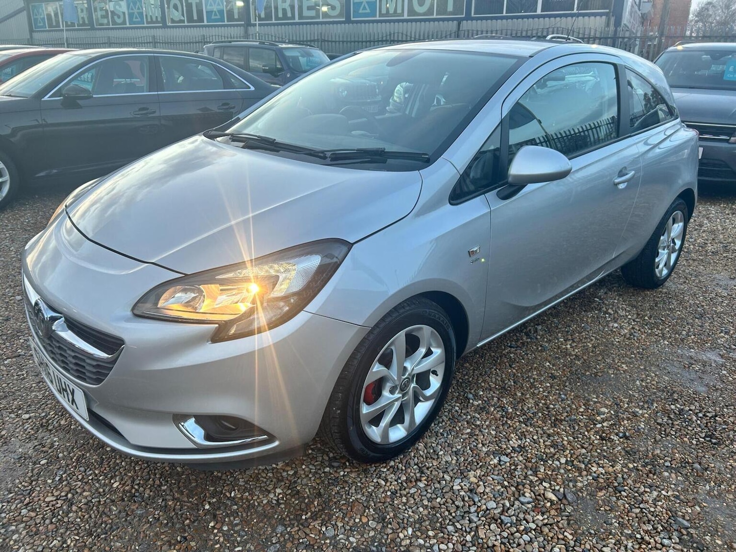 Used Vauxhall Corsa 2016 for sale - 77802350: Photo 3