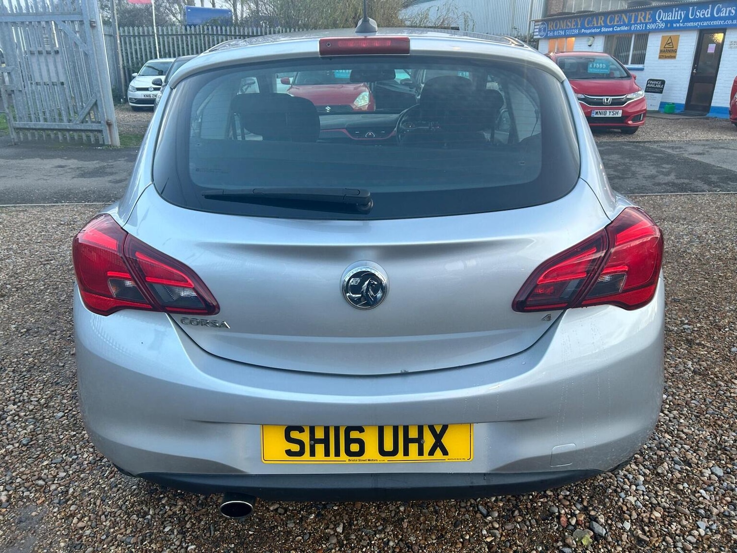 Used Vauxhall Corsa 2016 for sale - 77802350: Photo 6