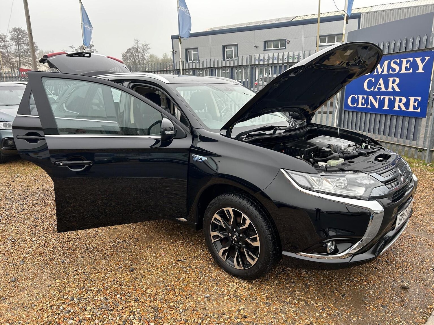 Used Mitsubishi Outlander 2017 for sale - 77938173: Photo 13