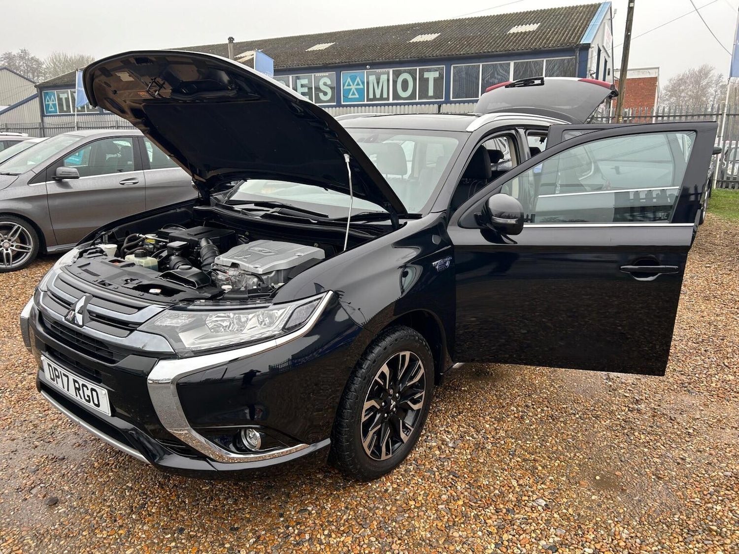 Used Mitsubishi Outlander 2017 for sale - 77938173: Photo 15