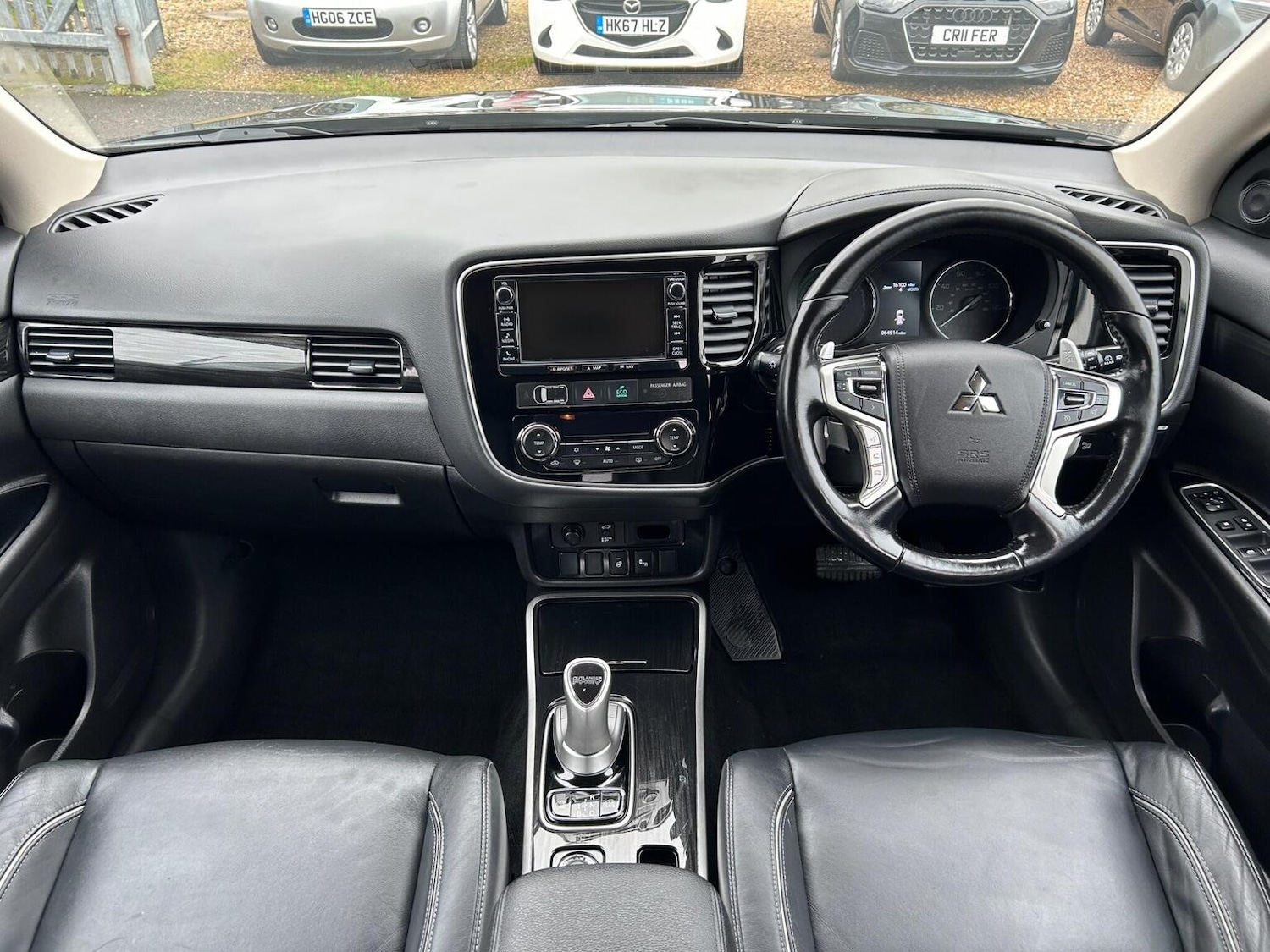 Used Mitsubishi Outlander 2017 for sale - 77938173: Photo 32