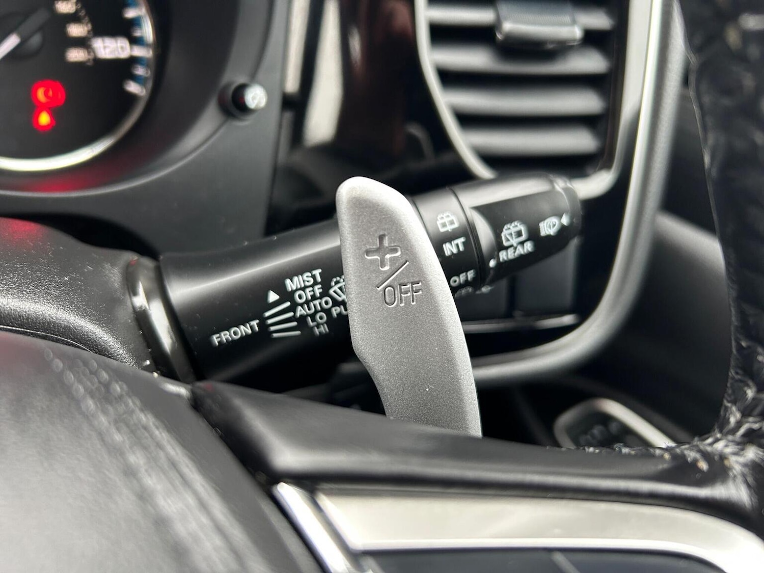 Used Mitsubishi Outlander 2017 for sale - 77938173: Photo 48