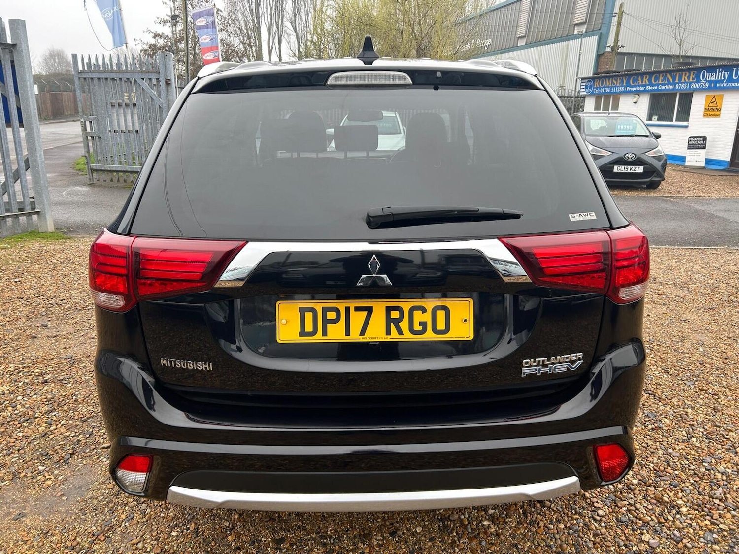 Used Mitsubishi Outlander 2017 for sale - 77938173: Photo 6