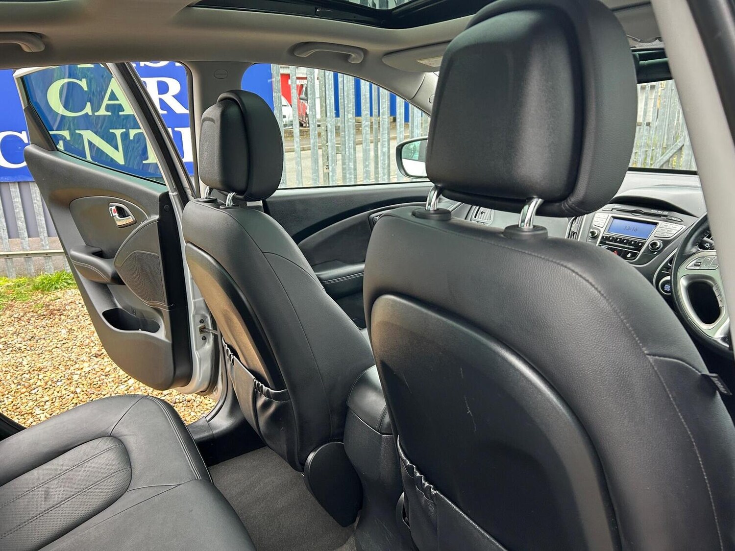 Used Hyundai Ix35 2011 for sale - 77802375: Photo 29