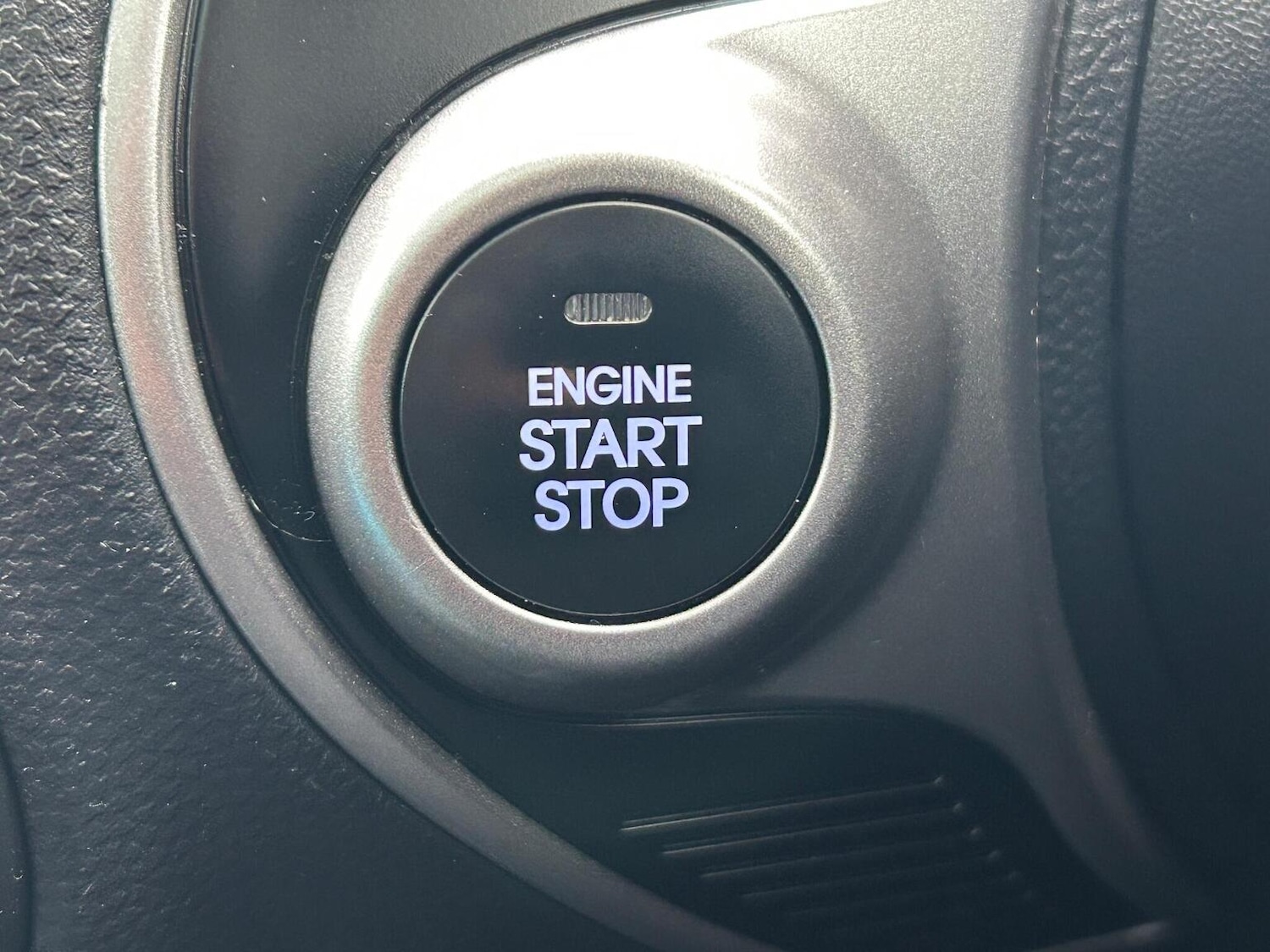 Used Hyundai Ix35 2011 for sale - 77802375: Photo 43