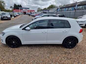 Used Volkswagen Golf 2014 for sale - 78273750: Photo