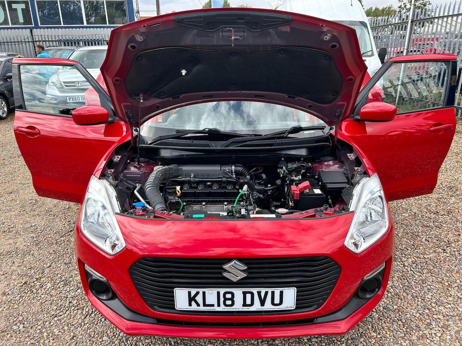 Used Suzuki Swift 2018 for sale - 77802380: Photo 14