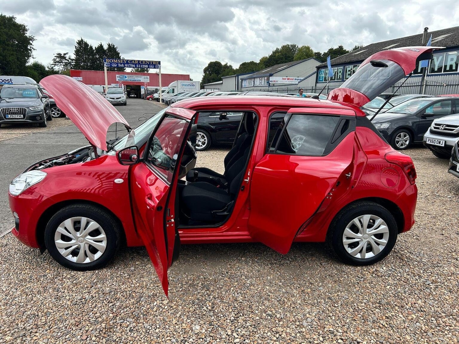 Used Suzuki Swift 2018 for sale - 77802380: Photo 16