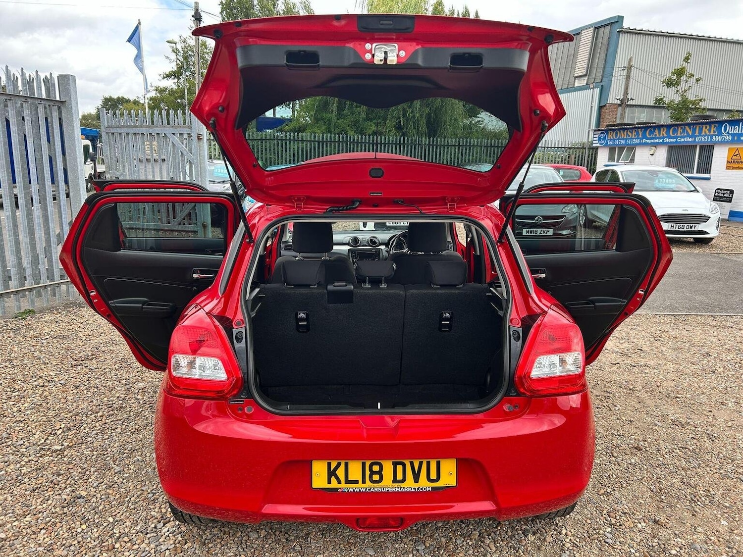 Used Suzuki Swift 2018 for sale - 77802380: Photo 17