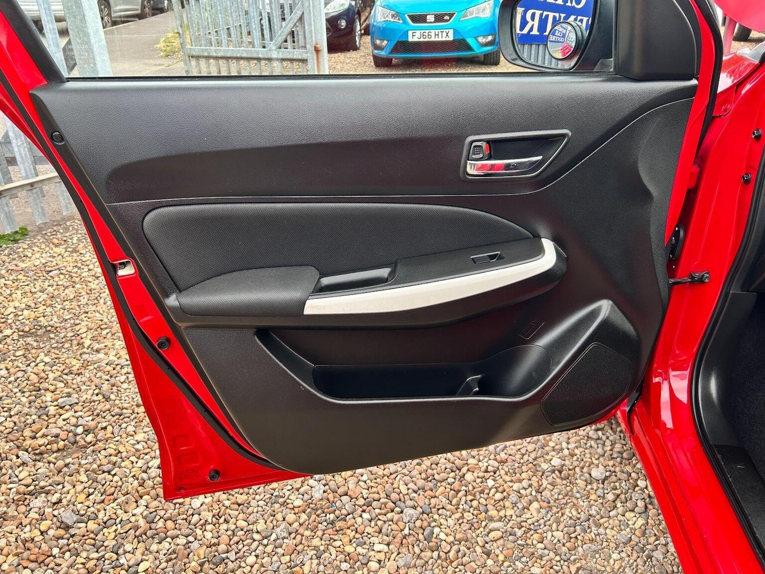 Used Suzuki Swift 2018 for sale - 77802380: Photo 23