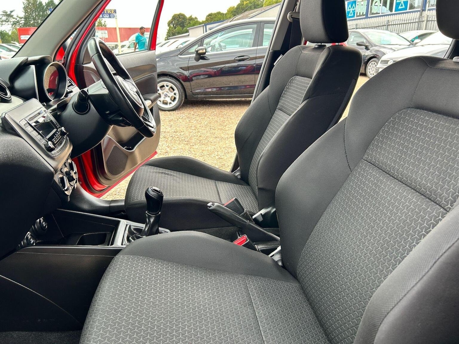 Used Suzuki Swift 2018 for sale - 77802380: Photo 25