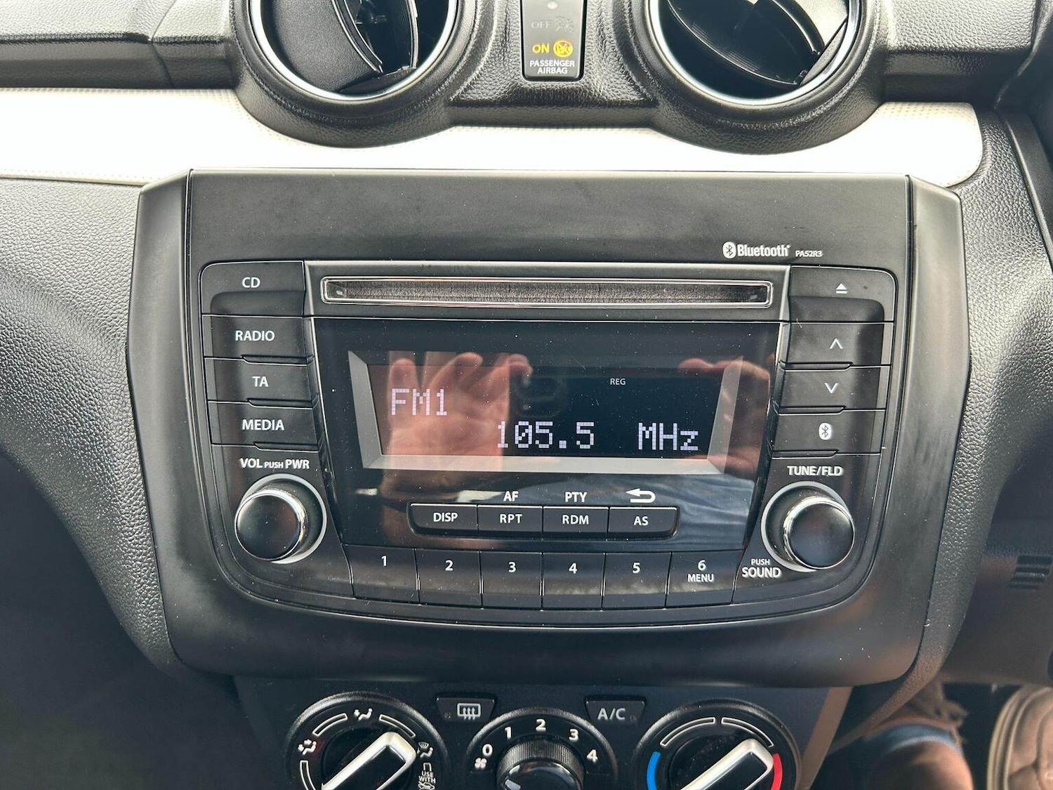 Used Suzuki Swift 2018 for sale - 77802380: Photo 31