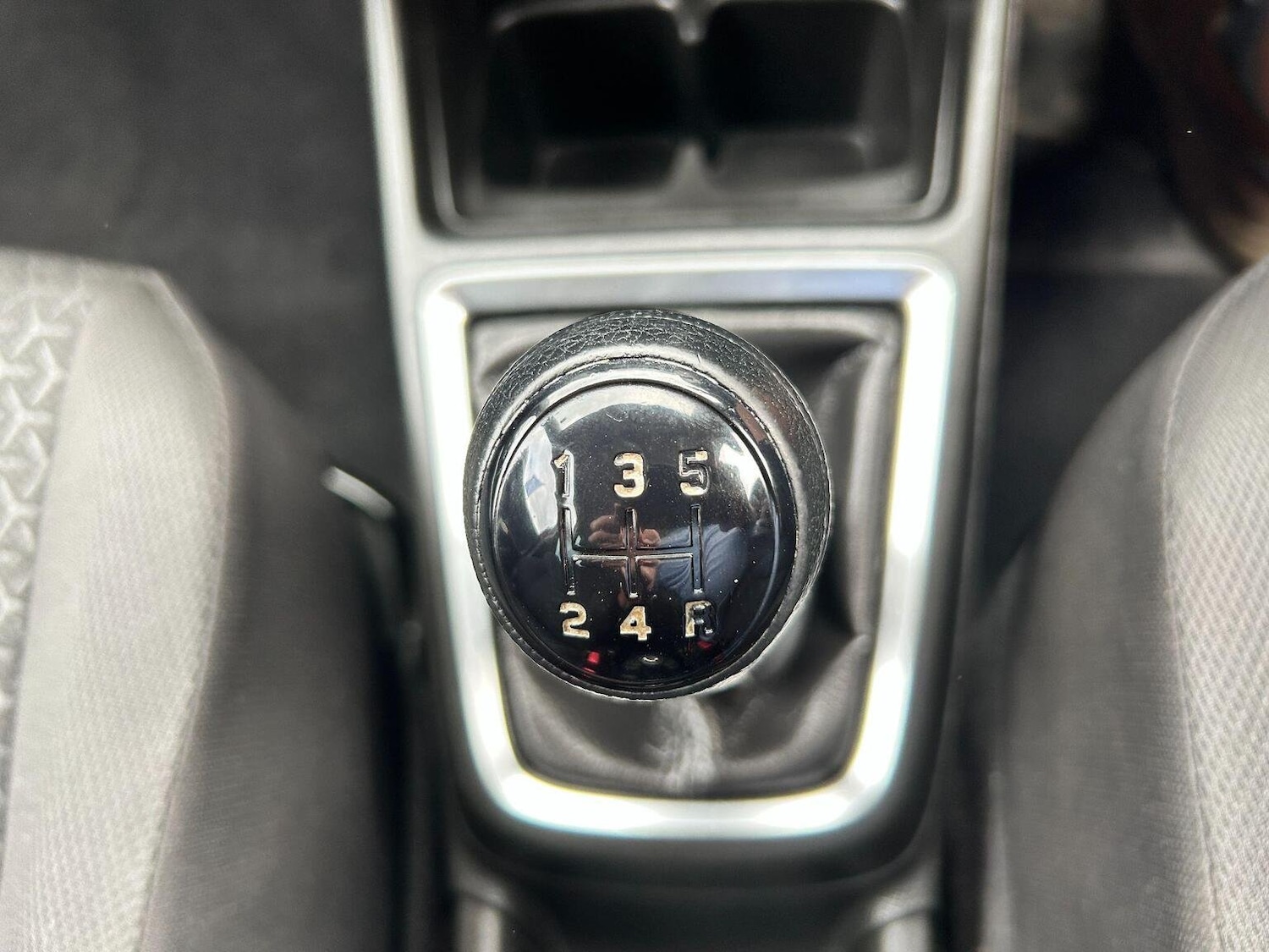 Used Suzuki Swift 2018 for sale - 77802380: Photo 34