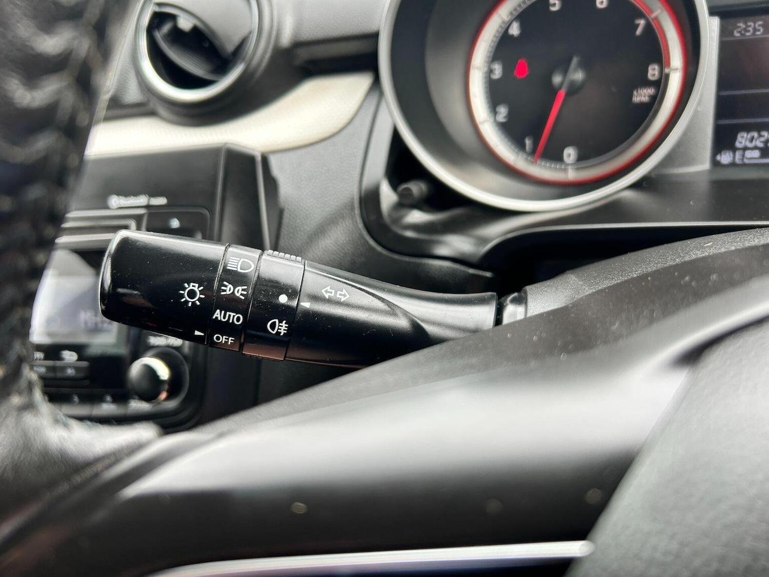 Used Suzuki Swift 2018 for sale - 77802380: Photo 36